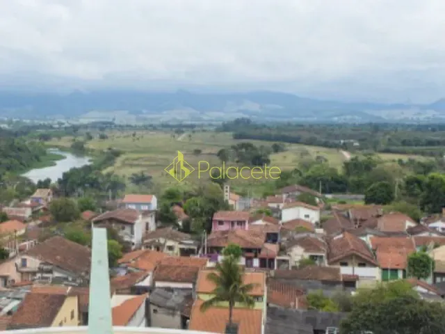 Cobertura / Penthouse 4 quartos e 3 banheiros, à venda, no bairro Bosque da Princesa em Pindamonhangaba