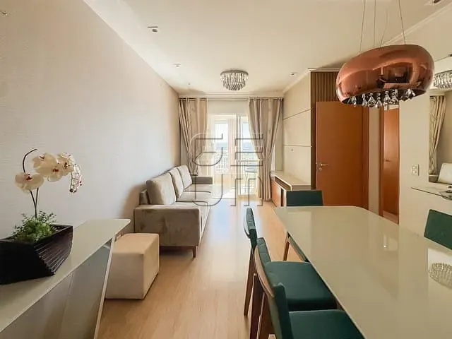 Apartamento com 117m² 3 quartos e 2 banheiros, à venda, no bairro Centro em Londrina