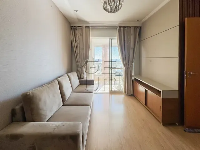 Apartamento com 117m² 3 quartos e 2 banheiros, à venda, no bairro Centro em Londrina