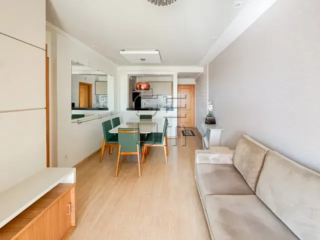Apartamento com 117m² 3 quartos e 2 banheiros, à venda, no bairro Centro em Londrina