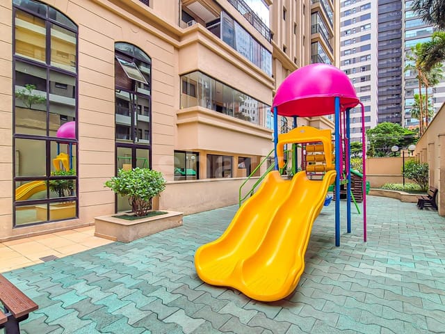 Apartamento com 177m² 4 quartos e 3 banheiros, à venda, no bairro Alphaville Centro Industrial e Empresarial/Alphaville. em Barueri