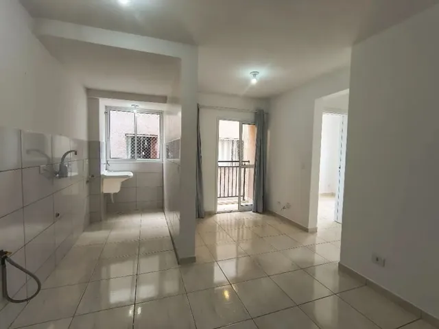 Apartamento 2 quartos e 1 banheiro, à venda, no bairro Parque da Fonte em São José Dos Pinhais
