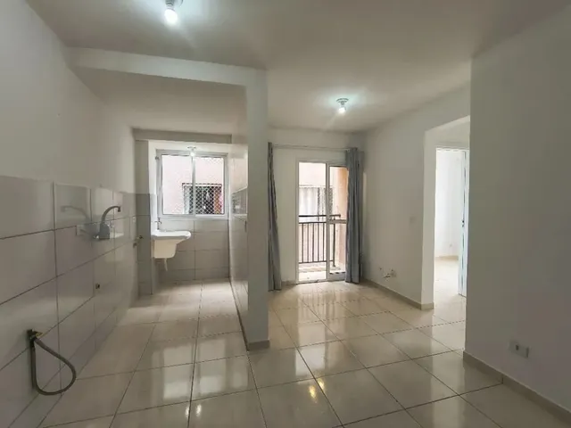 Apartamento 2 quartos e 1 banheiro, à venda, no bairro Parque da Fonte em São José Dos Pinhais