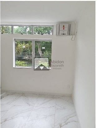 Apartamento à venda com 3 quartos, 95m² - Foto 19