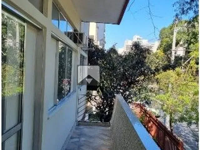 Apartamento com 95m² 3 quartos e 2 banheiros, à venda, no bairro Icaraí em Niterói