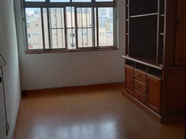 Apartamento 1 quarto e 1 banheiro, à venda, no bairro Aclimação em São Paulo