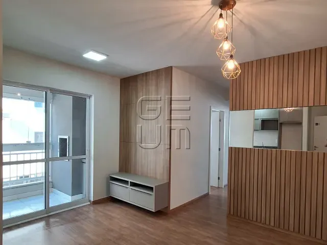 Apartamento 3 quartos e 2 banheiros, à venda, no bairro São Vicente em Londrina