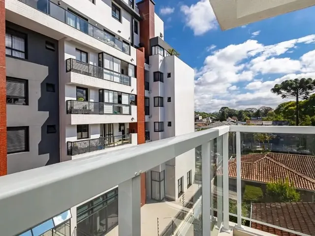 Apartamento 1 quarto e 1 banheiro, para alugar, no bairro Cristo Rei em Curitiba
