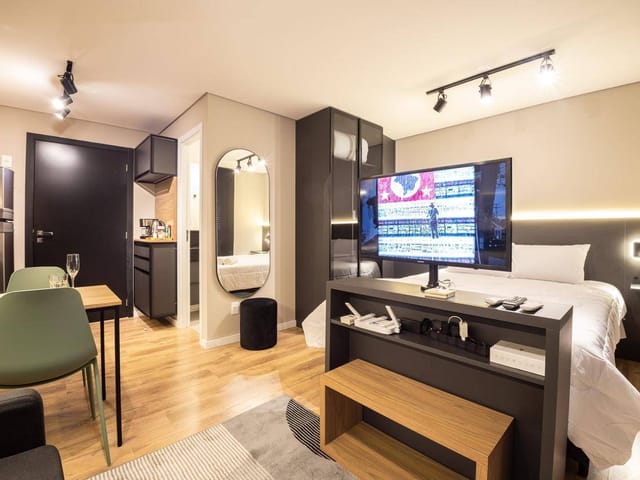 Apartamento 1 quarto e 1 banheiro, à venda, no bairro Parque Una em Pelotas