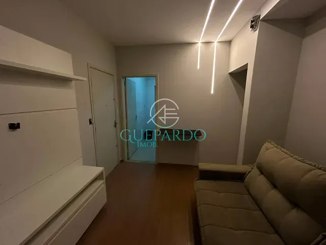 Apartamento 2 quartos e 1 banheiro, para alugar, no bairro Rodocentro em Londrina