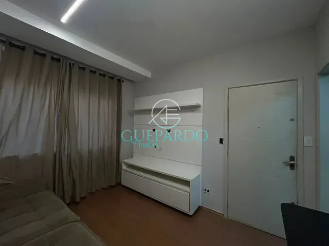 Apartamento 2 quartos e 1 banheiro, para alugar, no bairro Rodocentro em Londrina