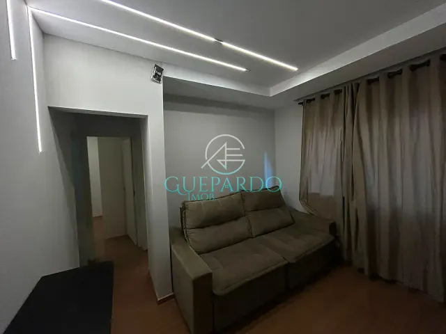 Apartamento 2 quartos e 1 banheiro, para alugar, no bairro Rodocentro em Londrina