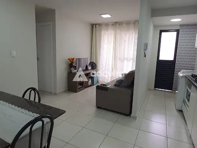 Apartamento 2 quartos e 1 banheiro, à venda, no bairro Jardim Carvalho em Ponta Grossa