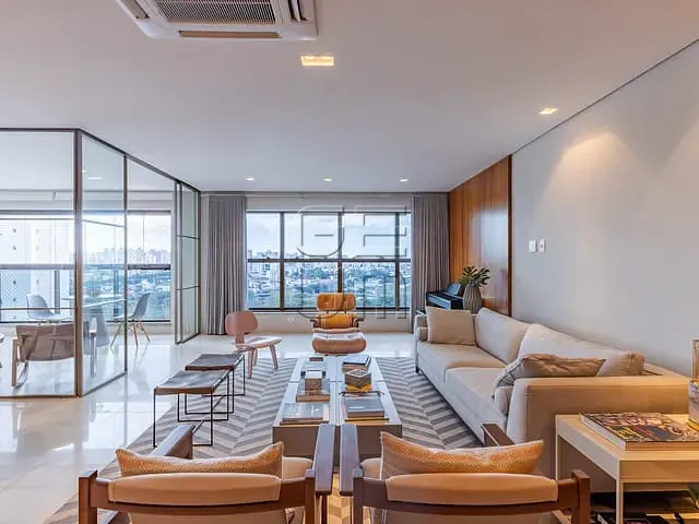Apartamento com 394m² 3 quartos e 4 banheiros, à venda, no bairro Santa Rosa em Londrina