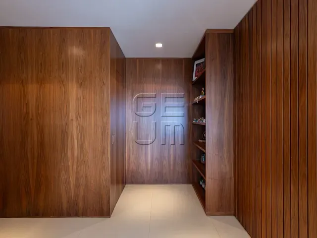 Apartamento com 394m² 3 quartos e 4 banheiros, à venda, no bairro Santa Rosa em Londrina