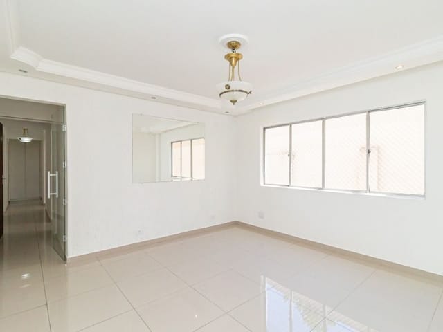 Apartamento 4 quartos e 3 banheiros, para alugar, no bairro Juvevê em Curitiba