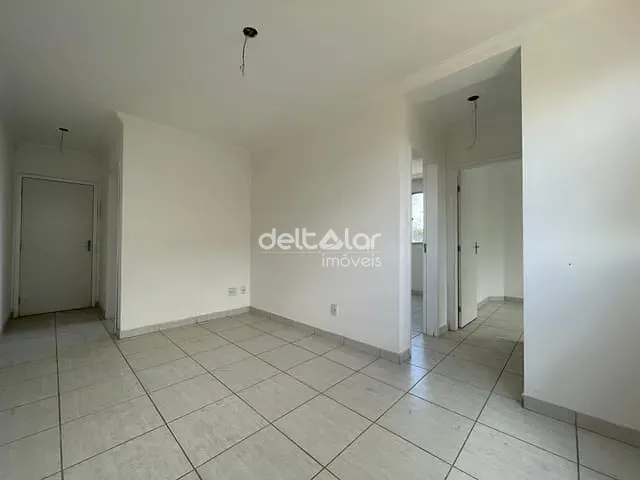 Apartamento com 65m² 2 quartos e 1 banheiro, à venda, no bairro Nacional em Contagem