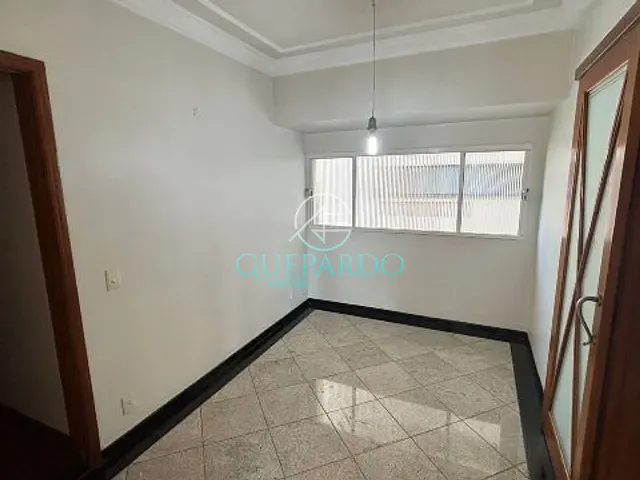 Apartamento com 175m² 3 quartos e 3 banheiros, para alugar, no bairro Centro em Londrina
