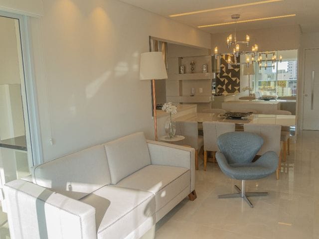 Apartamento com 180m² 3 quartos e 2 banheiros, à venda, no bairro Vila Regente Feijó em São Paulo
