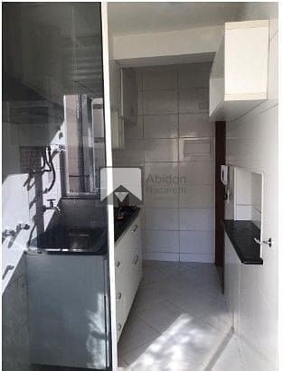 Apartamento à venda com 2 quartos, 65m² - Foto 18