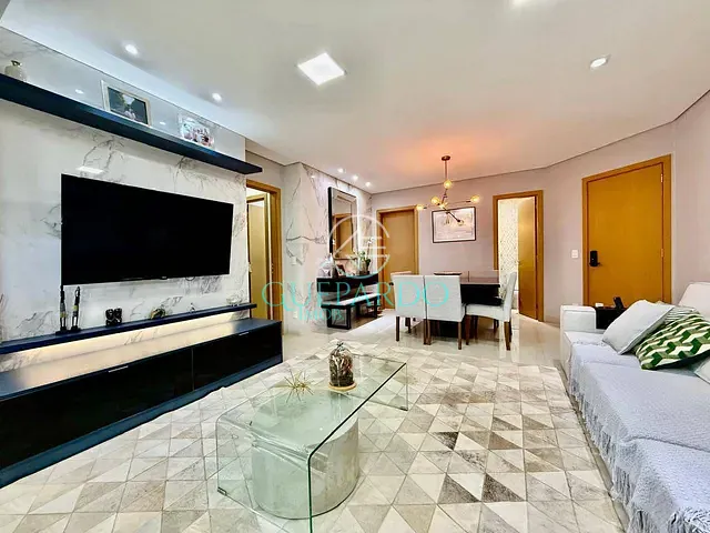 Apartamento com 205m² 3 quartos e 2 banheiros, à venda, no bairro Gleba Fazenda Palhano em Londrina