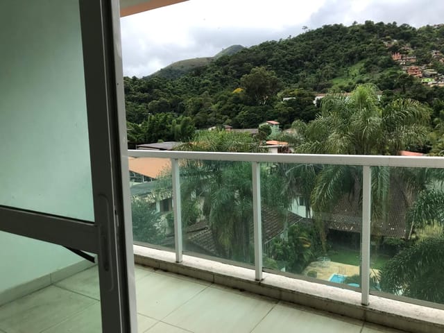 Apartamento 3 quartos e 2 banheiros, à venda, no bairro Corrêas em Petrópolis