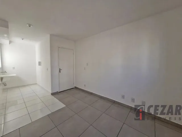 Apartamento 2 quartos e 1 banheiro, para alugar, no bairro Jardim Campo Verde em Almirante Tamandaré