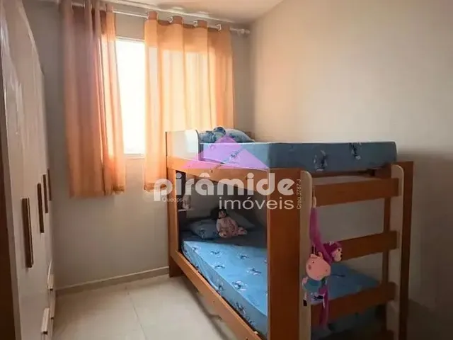 Apartamento com 10m² 2 quartos e 1 banheiro, à venda, no bairro Parque Novo Horizonte em São José Dos Campos