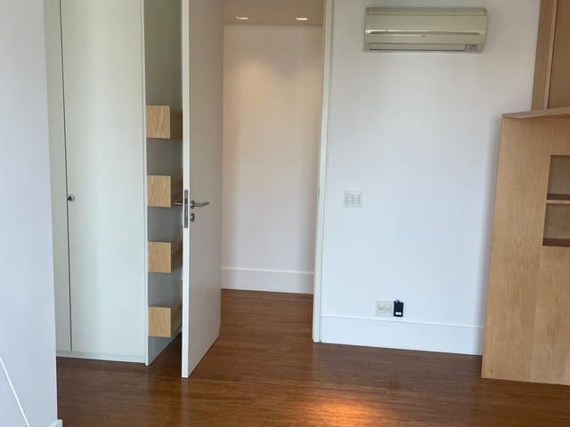 Apartamento com 450m² 3 quartos e 5 banheiros, à venda, no bairro Itaim Bibi em São Paulo