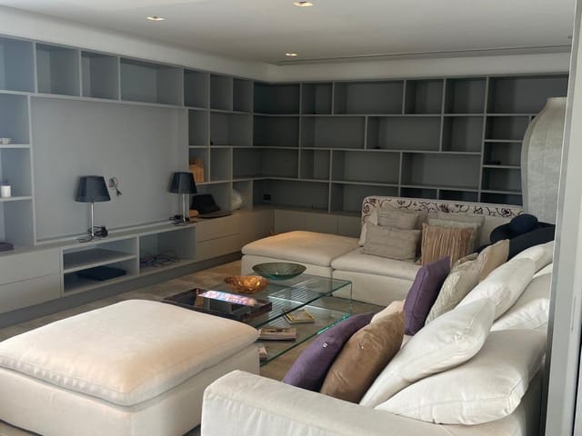 Apartamento com 450m² 3 quartos e 5 banheiros, à venda, no bairro Itaim Bibi em São Paulo