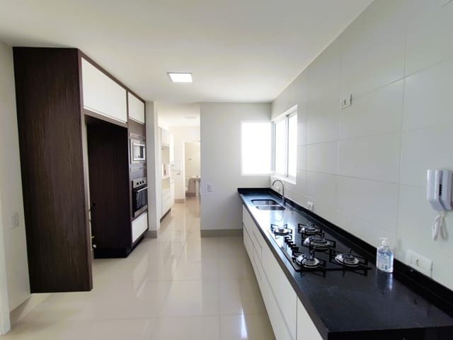 Foto do Apartamento - MAISON VICTORIA-Apartamento para locação3 dormitorios,183m 8700/mês- Santa Rosa, Londrina, PR | Human Imóveis