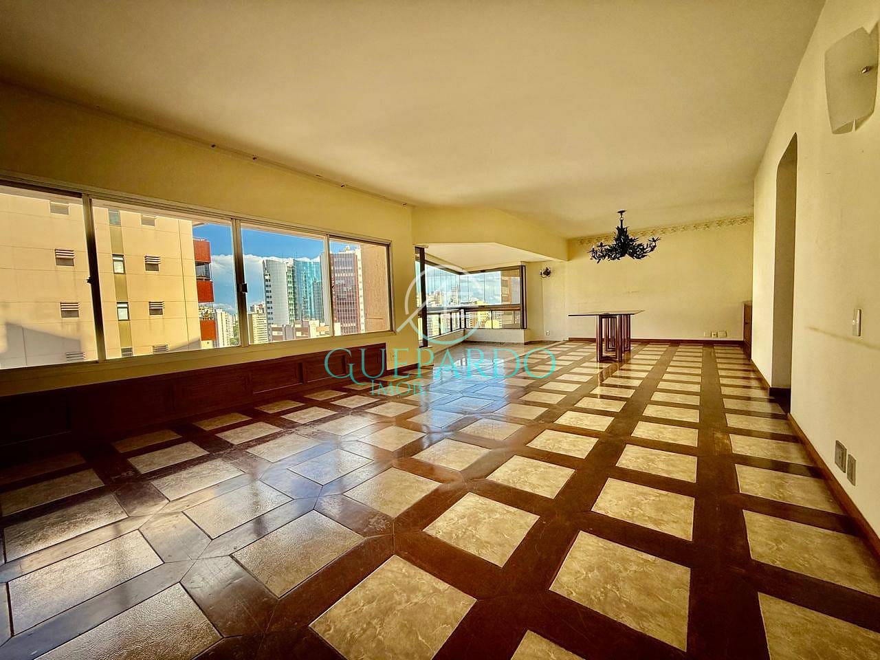 Apartamento, 5 quartos, 240 m² - Foto 2