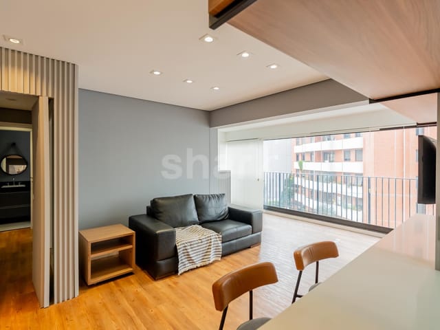Apartamento com 83m² 3 quartos e 2 banheiros, à venda, no bairro Vila Olímpia em São Paulo