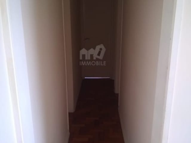 Apartamento 3 quartos e 1 banheiro, à venda, no bairro Duchas em Petrópolis