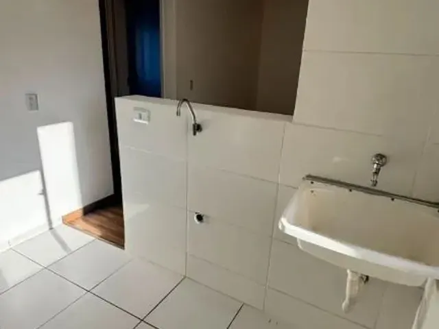 Apartamento 2 quartos e 1 banheiro, para alugar, no bairro Bonfim em Almirante Tamandaré