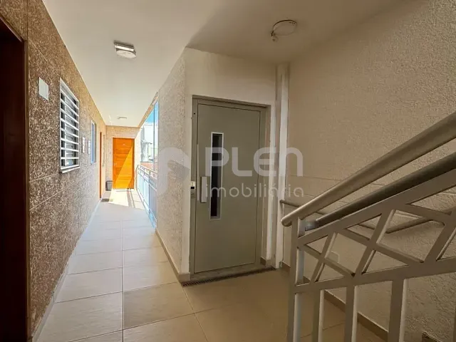 Apartamento com 40m² 2 quartos e 1 banheiro, à venda, no bairro Vila Mazzei em São Paulo
