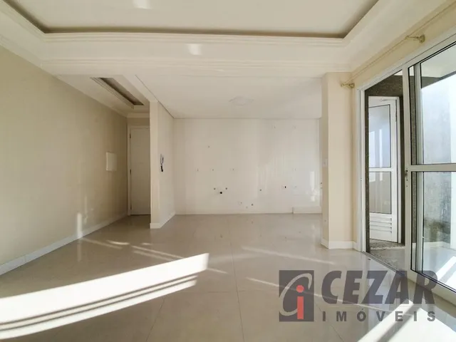 Apartamento 2 quartos e 1 banheiro, à venda, no bairro Uberaba em Curitiba