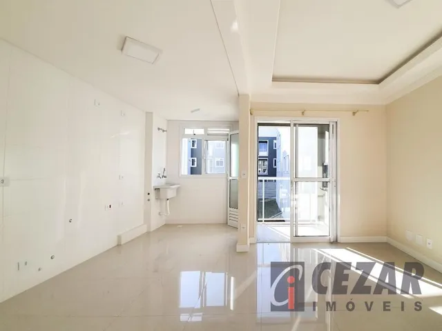Apartamento 2 quartos e 1 banheiro, à venda, no bairro Uberaba em Curitiba