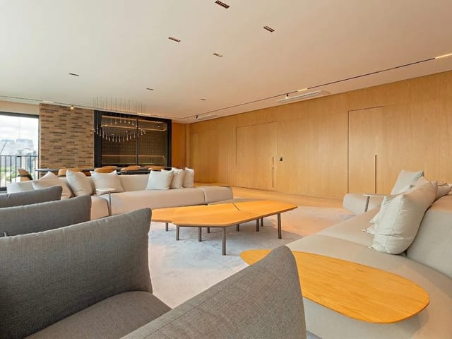 Apartamento com 303m² 3 quartos e 4 banheiros, à venda, no bairro Vila Nova Conceição em São Paulo