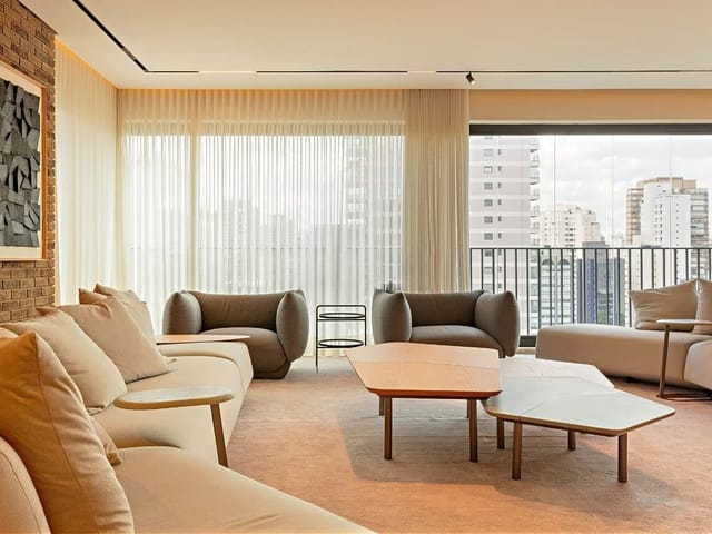 Apartamento com 303m² 3 quartos e 4 banheiros, à venda, no bairro Vila Nova Conceição em São Paulo