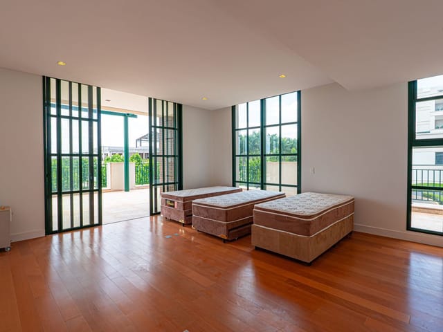 Apartamento com 350m² 2 quartos e 4 banheiros, à venda, no bairro Porto Feliz em Porto Feliz