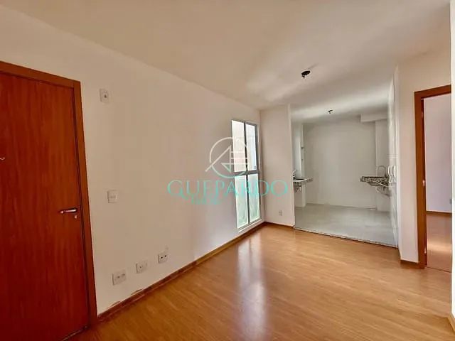 Apartamento 2 quartos e 1 banheiro, à venda, no bairro Cidade Industrial 2 em Londrina