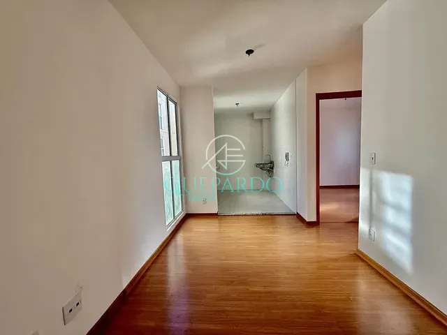 Apartamento 2 quartos e 1 banheiro, à venda, no bairro Cidade Industrial 2 em Londrina