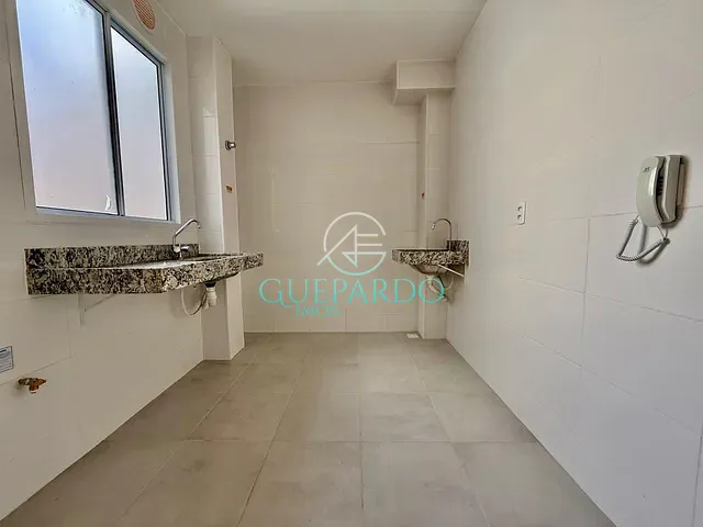 Apartamento 2 quartos e 1 banheiro, à venda, no bairro Cidade Industrial 2 em Londrina