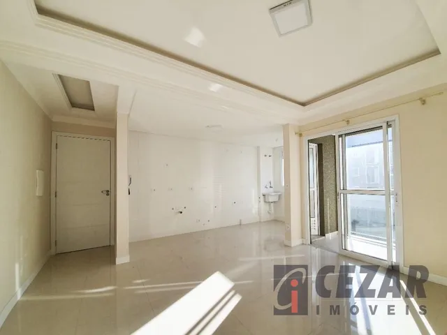 Apartamento 2 quartos e 2 banheiros, à venda, no bairro Uberaba em Curitiba