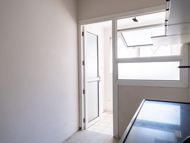 Apartamento 3 quartos e 2 banheiros, à venda, no bairro Areal em Pelotas