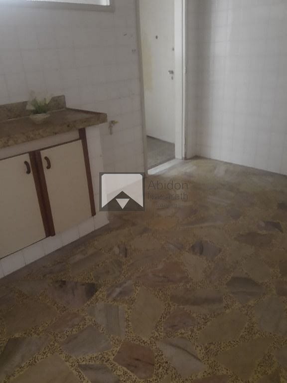 Apartamento à venda com 3 quartos, 110m² - Foto 31