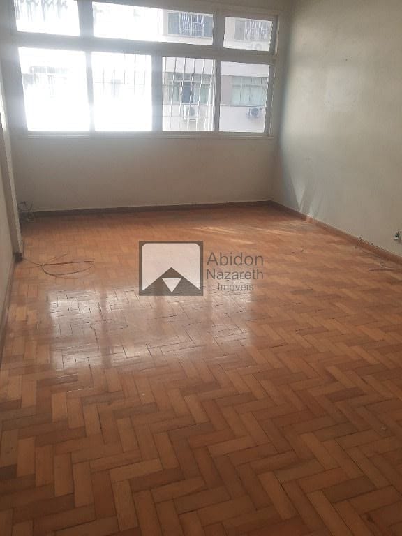 Apartamento à venda com 3 quartos, 110m² - Foto 4