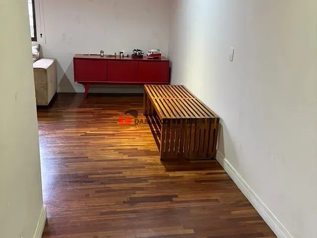 Apartamento 2 quartos e 2 banheiros, para alugar, no bairro Jardim Bela Vista em Santo André