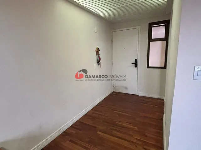 Apartamento 2 quartos e 2 banheiros, para alugar, no bairro Jardim Bela Vista em Santo André